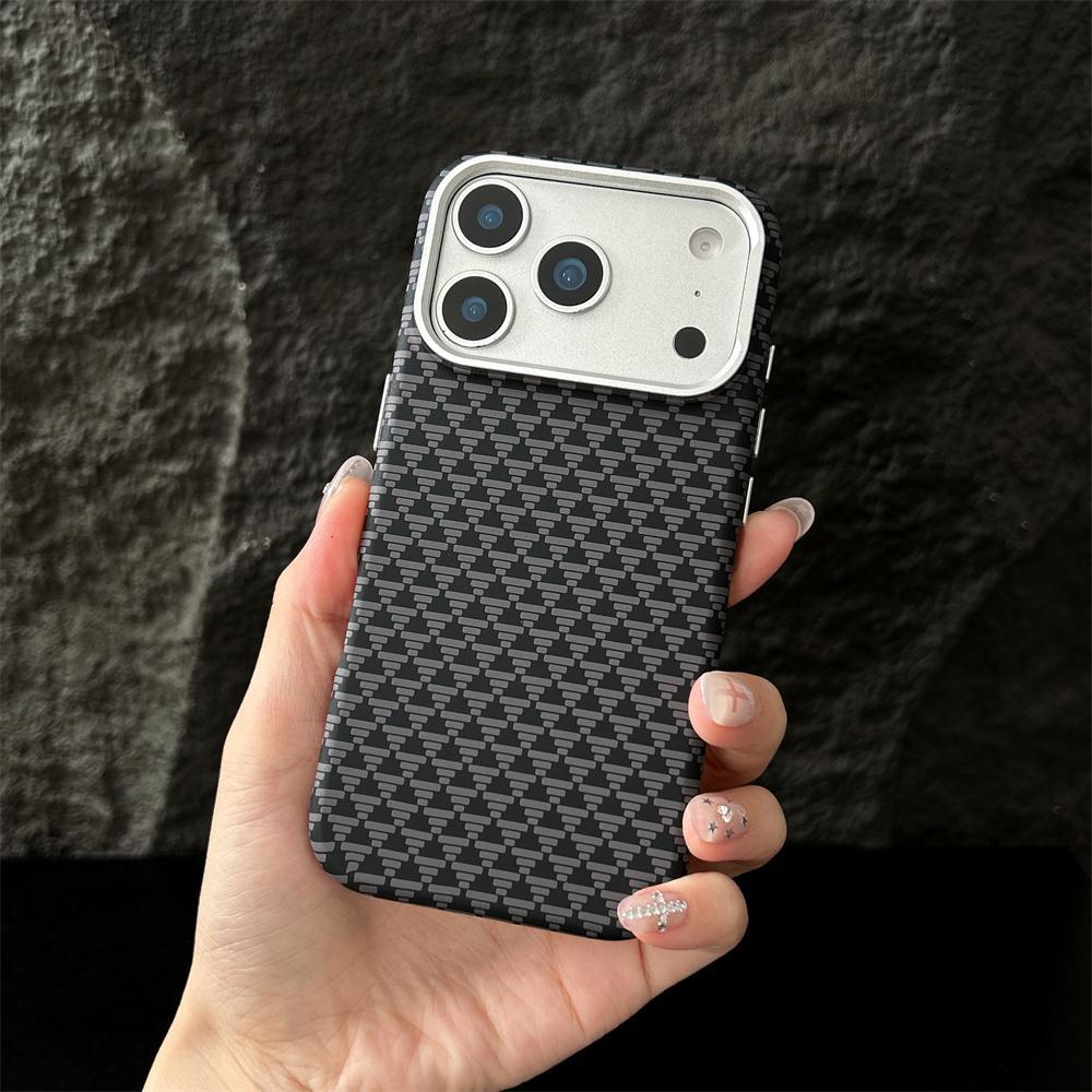 Kevlar Magnetic iPhone Case with Military-Grade Protection